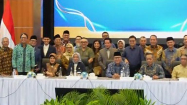 Rosan Roeslani dan MES Bahas Integrasi Ekosistem Ekonomi Syariah, Perkuat Daya Saing Nasional – Jangan Sampai Terlewat