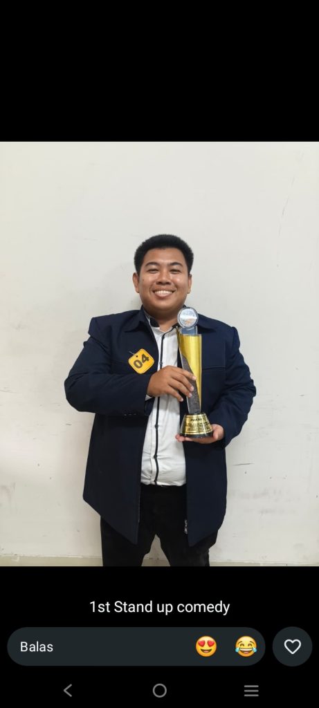 Abdus Salam Nur Majid Al Bais Raih Juara 1 Stand Up Comedy Tingkat SLTA Jakarta Selatan